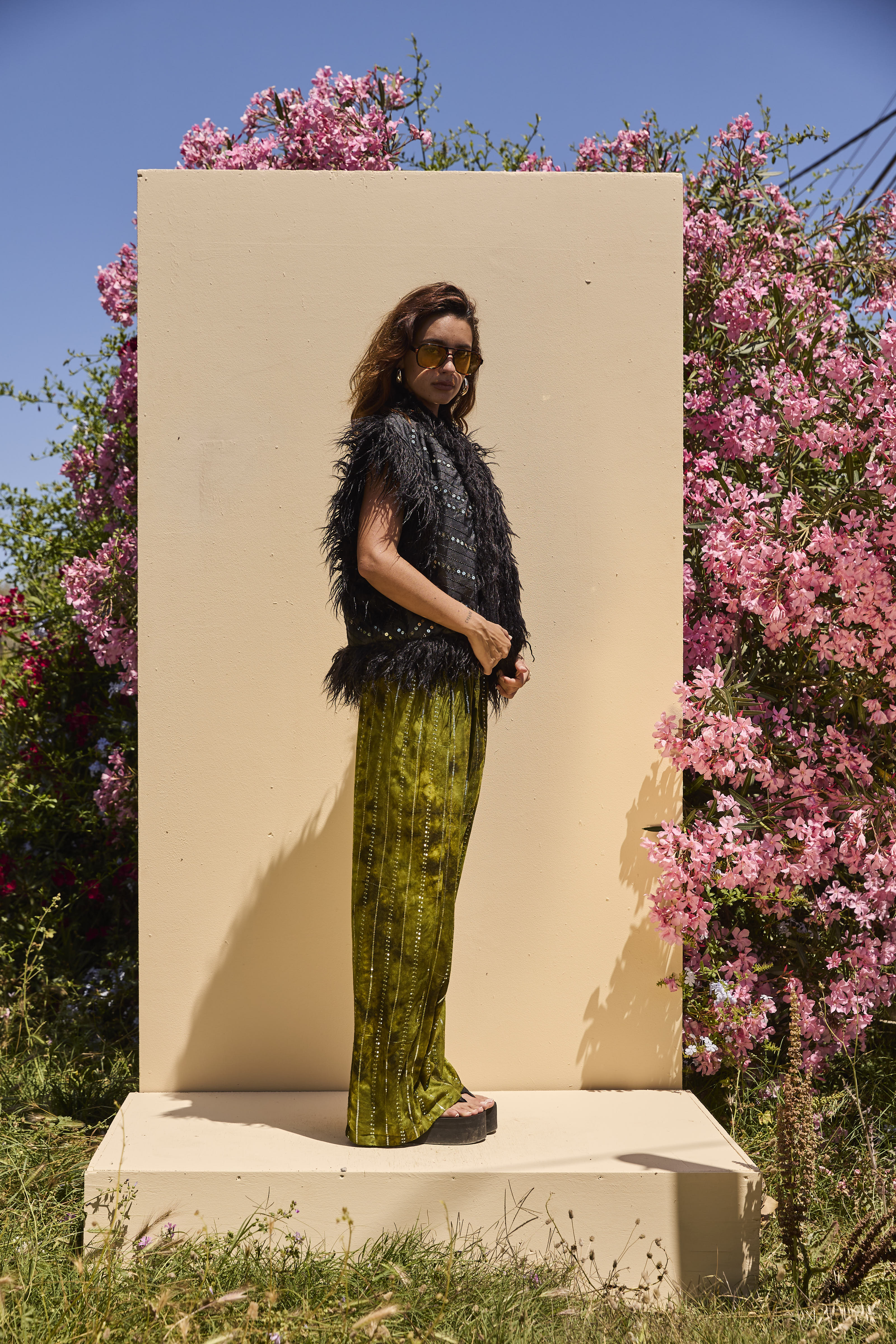 ALINA Embroidered waistcoat - Image 4