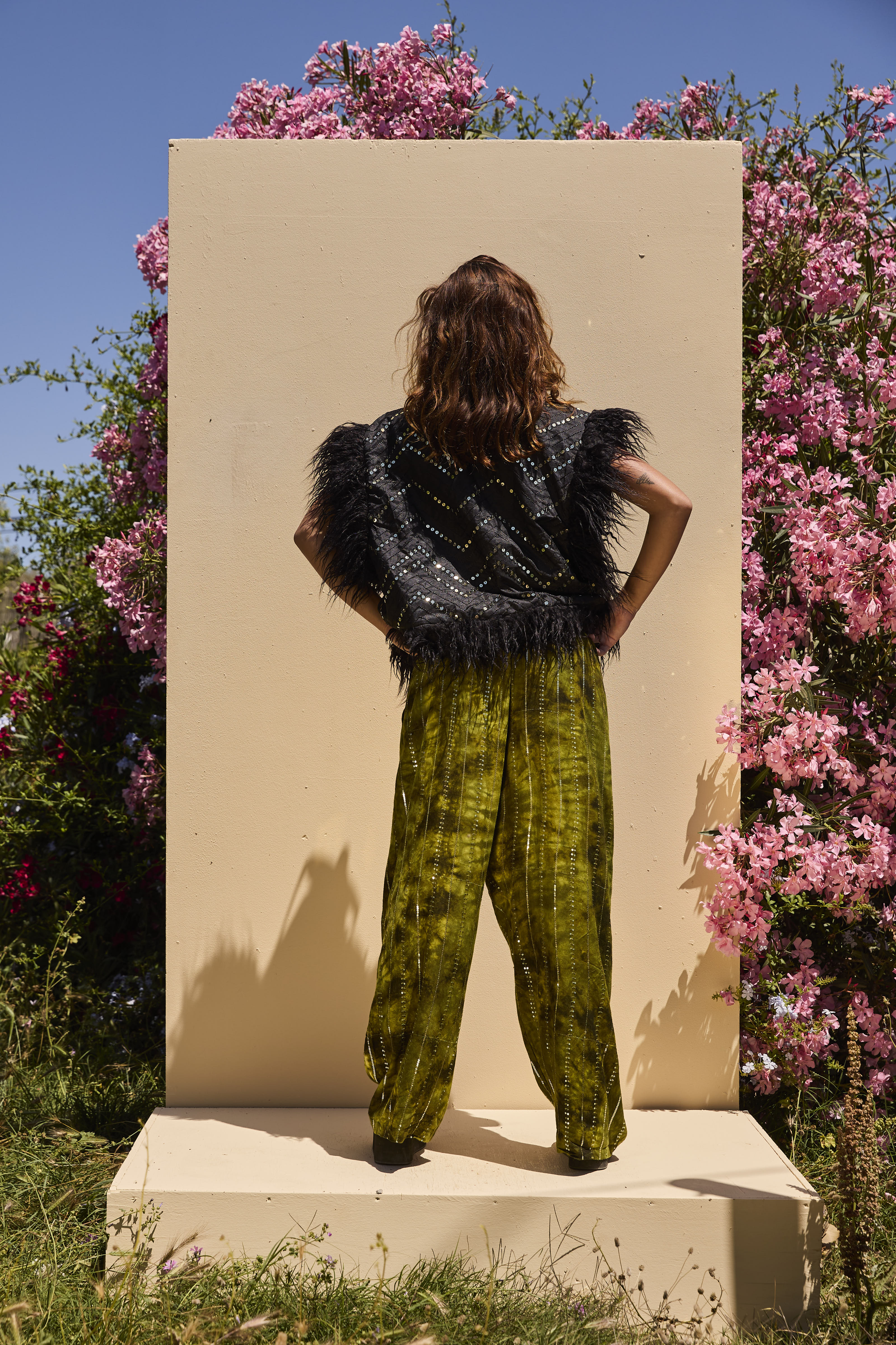 ALINA Embroidered waistcoat - Image 5