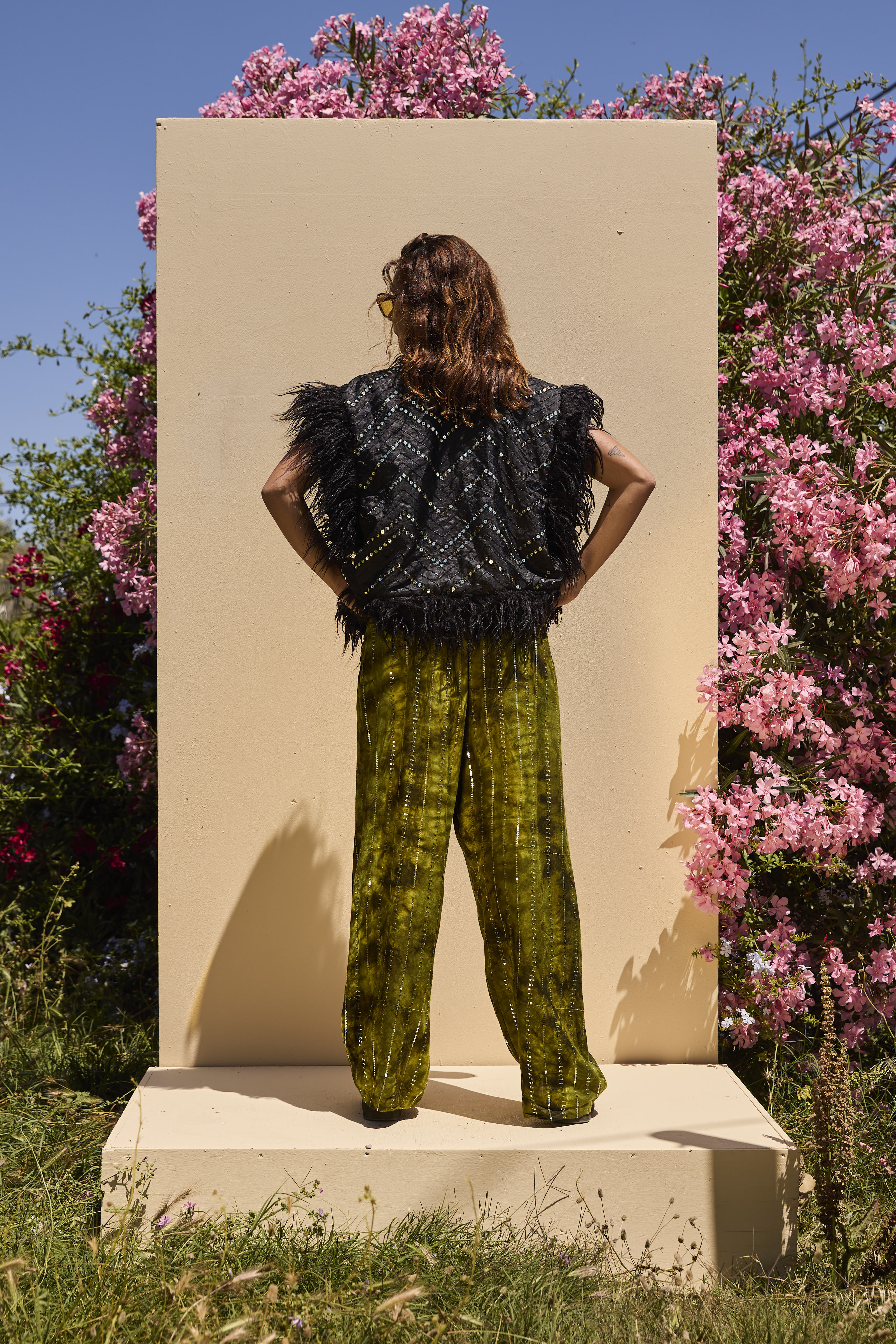 ALINA Embroidered waistcoat - Image 6