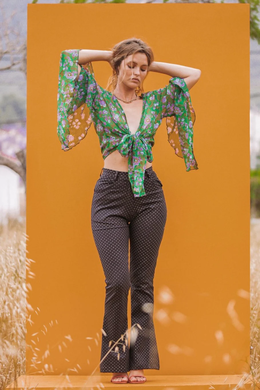 BELL Green Flare Sleeve Kimono - Image 3