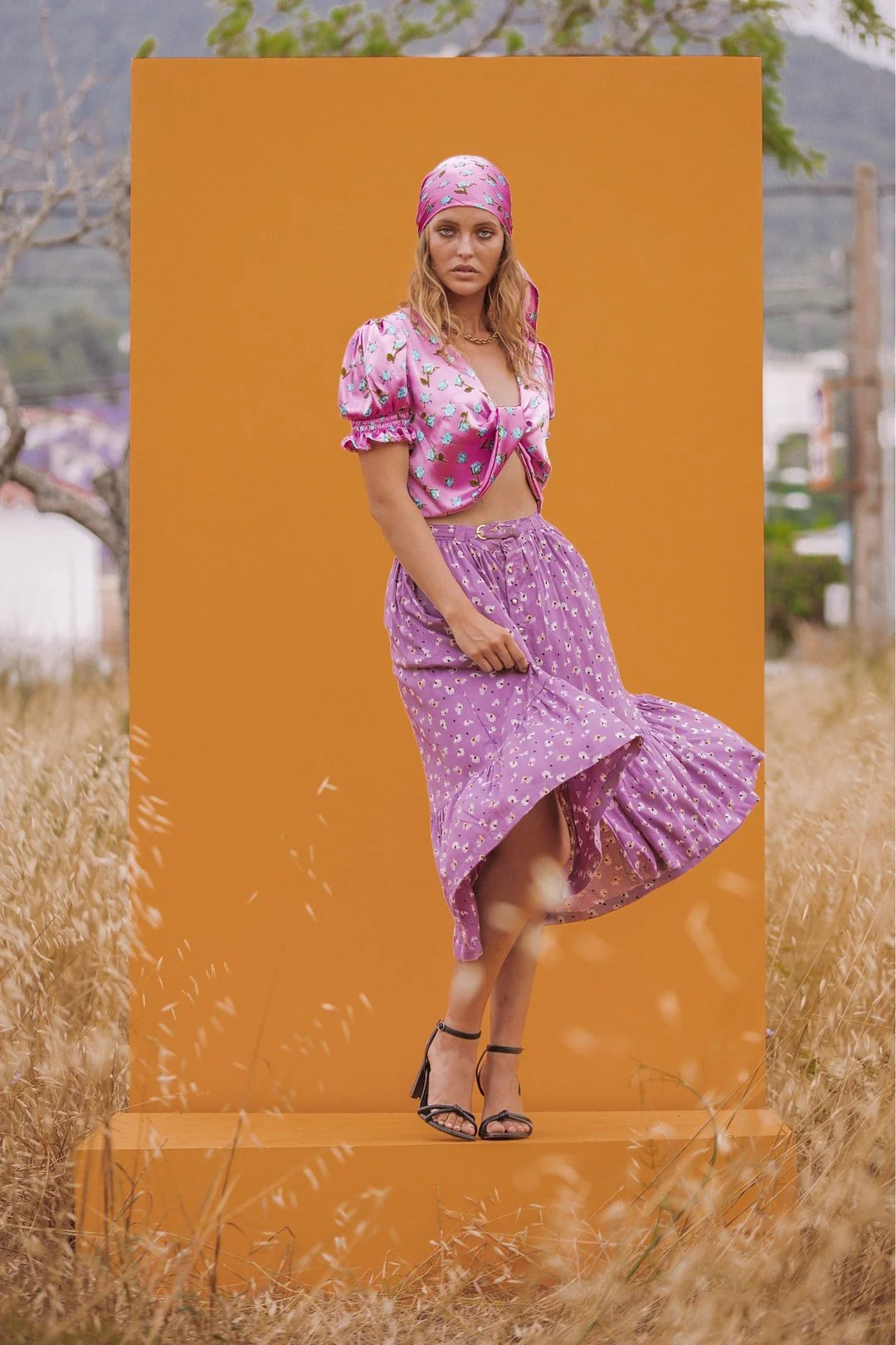 CANDICE Twisted Pink Short Crop Top - Image 3