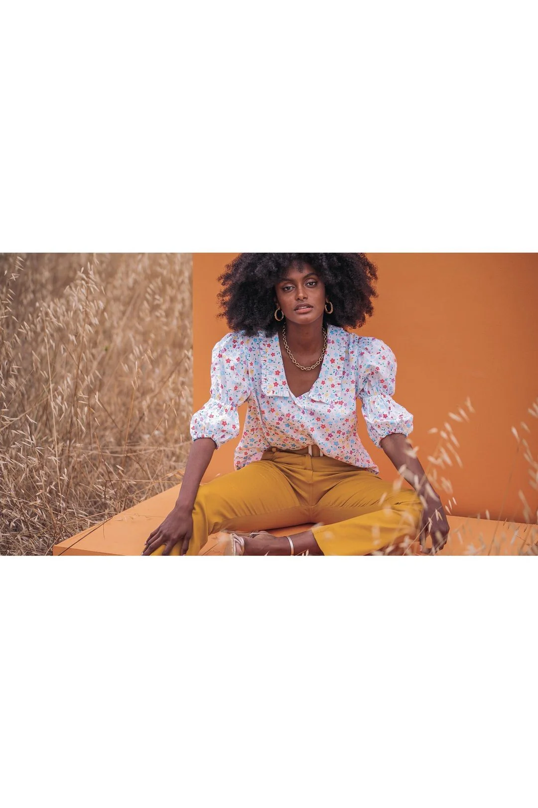 MISSY Peter Pan Collar Blouse - White Floral - Image 4